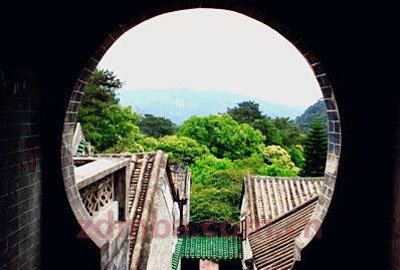 时代华商国学智慧班禅修之旅：“我在清远等你来”活动预告。