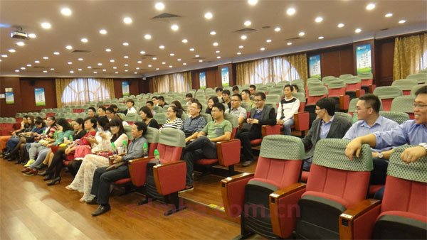 中山大学时代华商经理54班学员企业走访报道——四海家具。