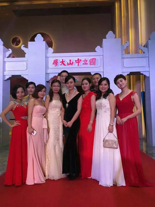 中山大学时代华商人力班年会感悟：新同学的欢聚·新旅程的开启。