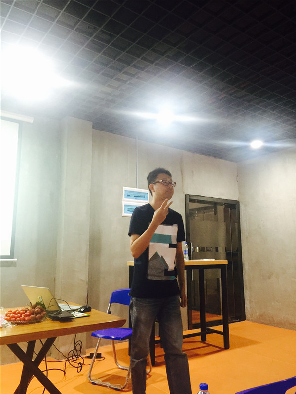 中山大学时代华商人力12班走进易简拳馆
