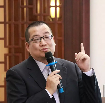 4月18日中大时代华商董事长创新共赢班专题沙龙预告：《中美贸易战之机遇与挑战》