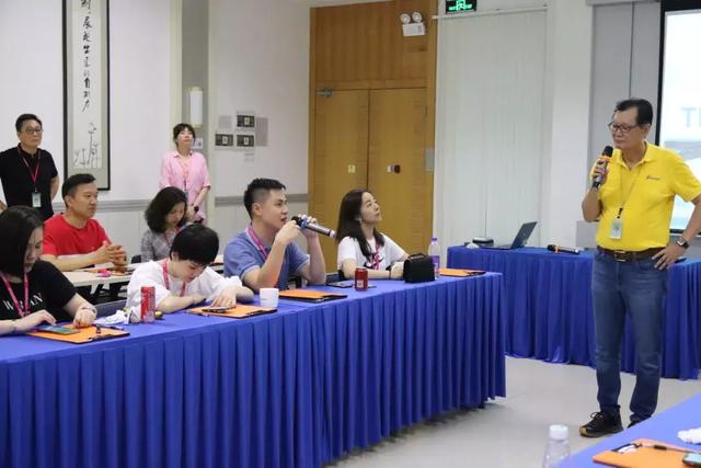 企业走访 | 总裁们边玩边学，走进Nike在大陆的第一家签约工厂