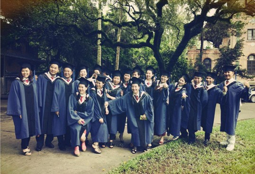 中山大学总裁总裁工商管理高级研修班二十二班、在职经理工商管理高级研修班41班、财务总监五班、人力资源总监五班结业典礼