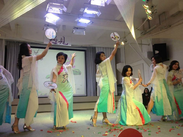 《生命中最诚恳的遇见》国学女子班联谊晚会报道