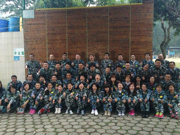 中山大学在职经理工商管理高级研修班51班在中文堂206室举行开学典礼